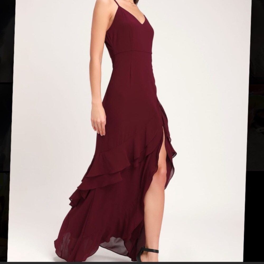 Lulu’s burgundy ruffle dress size medium